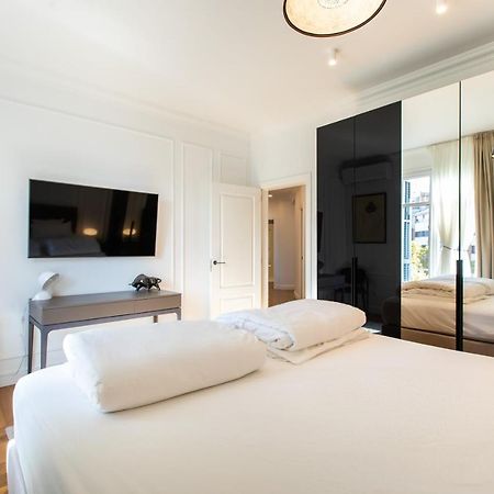 Majestic 4Br/4Bath Apartment In Sagrada Familia Area Барселона Екстер'єр фото