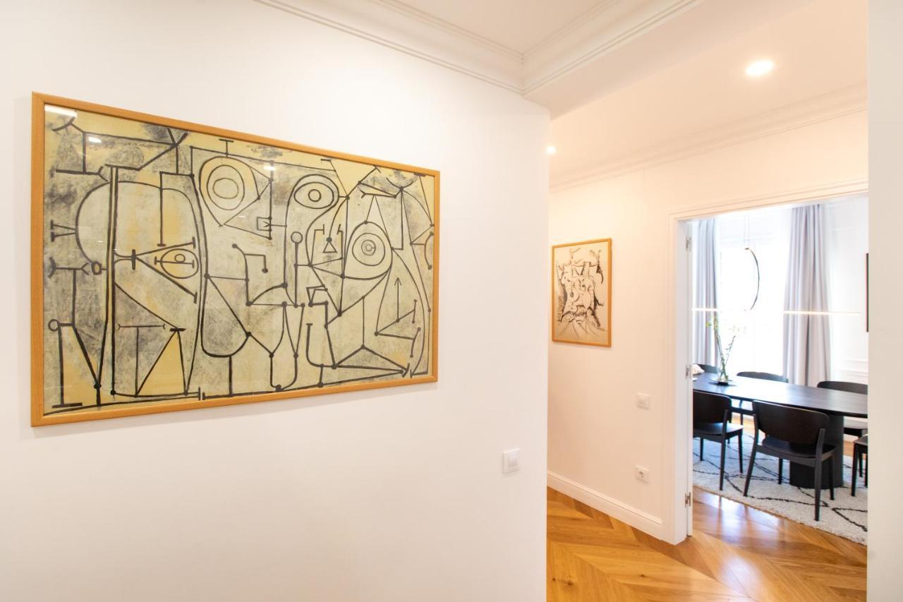 Majestic 4Br/4Bath Apartment In Sagrada Familia Area Барселона Екстер'єр фото