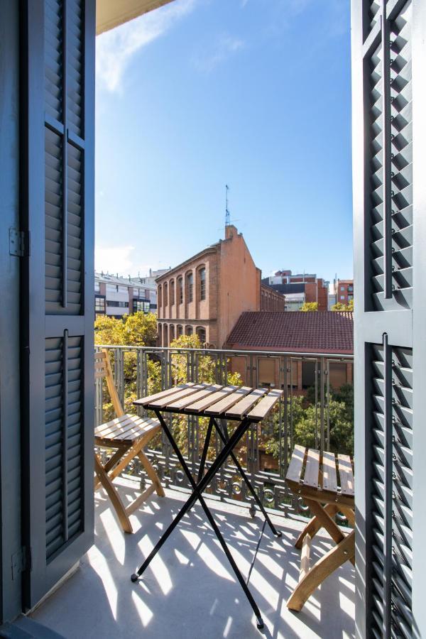 Majestic 4Br/4Bath Apartment In Sagrada Familia Area Барселона Екстер'єр фото