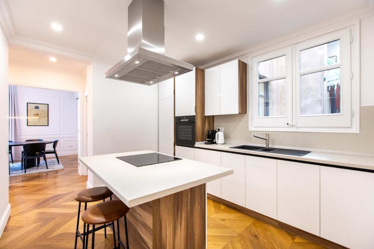 Majestic 4Br/4Bath Apartment In Sagrada Familia Area Барселона Екстер'єр фото